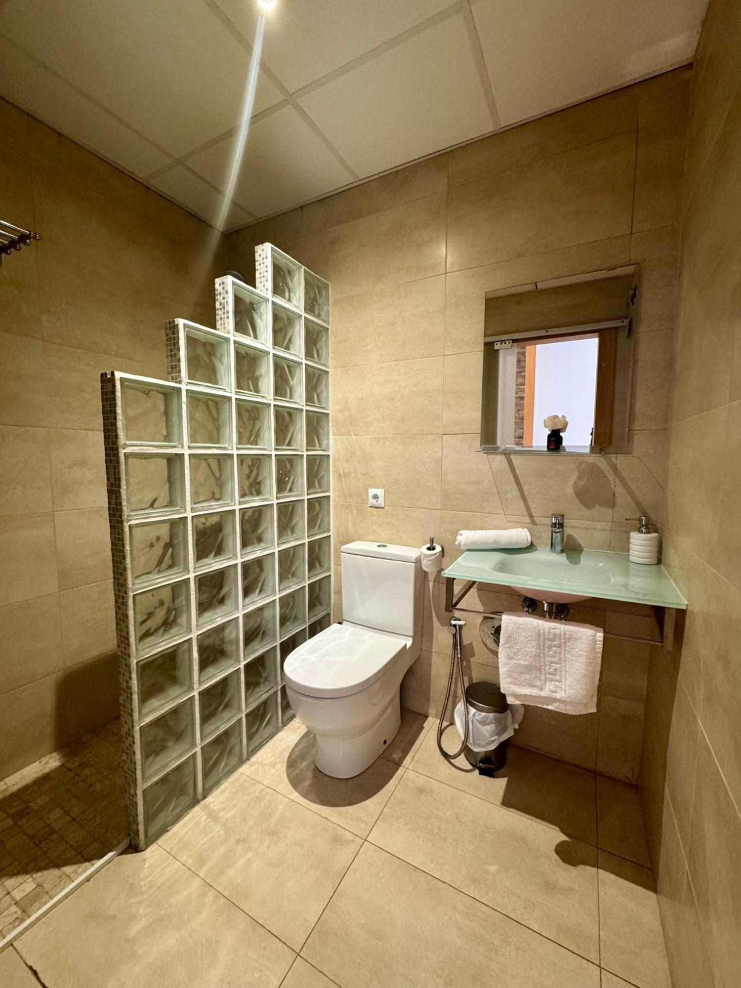 חרז Alcazar Suites מראה חיצוני תמונה